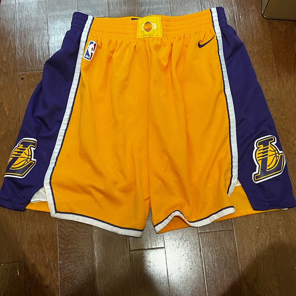 NBA Nike LA Lakers shorts